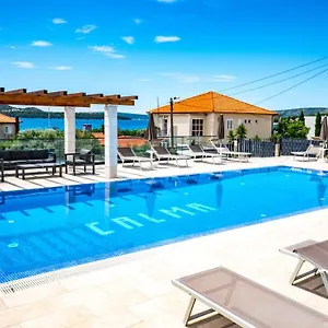 Calma Apartment Trogir