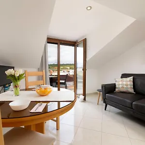 Kvarner Apartment Malinska